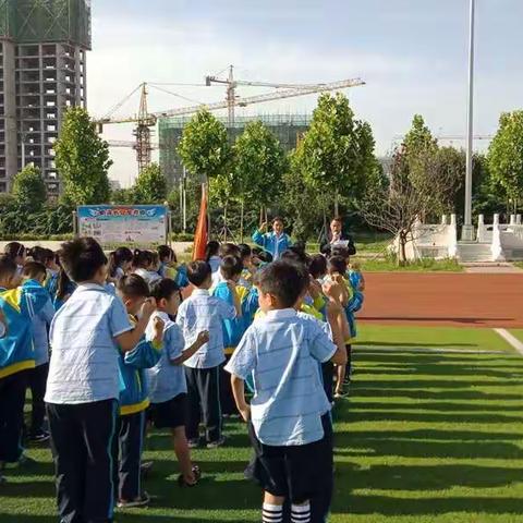 临颍县颍川学校防溺水宣誓仪式！