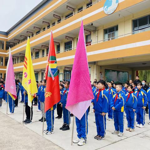 太阳中心校第二届小学生田径运动会