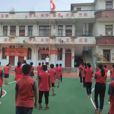 “传承红色基因，培育时代新人”——泉村小学“红色传奇”进校园系列活动