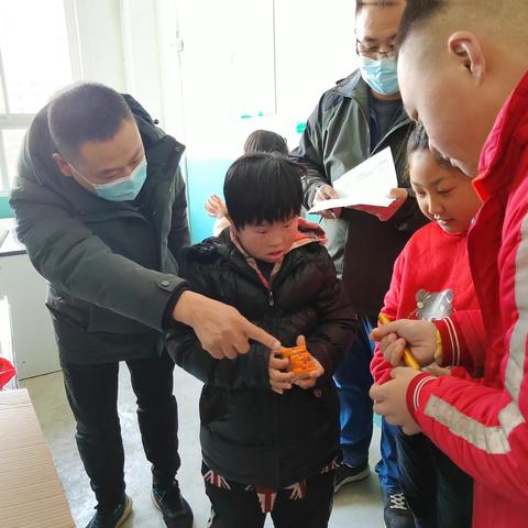 蒙阴特校“爱心超市伴我行”德育体验活动