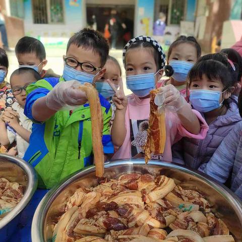 “大大雪花飘，腊肉味道好”五星幼儿园大雪节气——食育活动