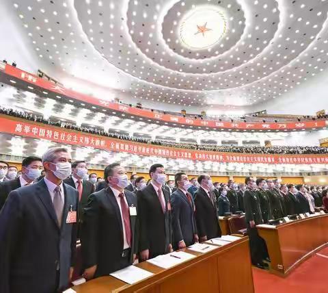 笃行奋进新时代，奋力追梦向未来-----民乐县三堡镇何家沟小学全体教师观看党的二十大报告直播