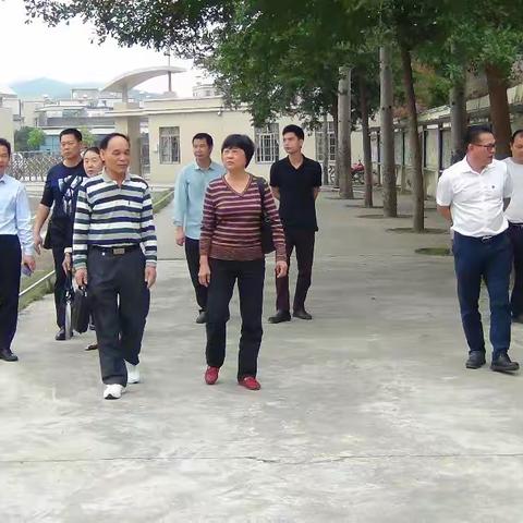 高州曹江中心学校高水平通过“茂名市优秀家长学校”评估验收