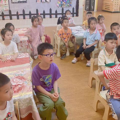 品格书香幼儿园米妮班六月第2周生活记录