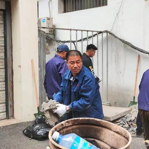 “清死角、扫盲区、治顽疾”— 抚顺市检验检测认证中心机关开展“义务劳动日”活动