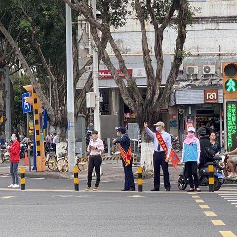 践行雷锋精神，“工行驿站”志愿者在行动