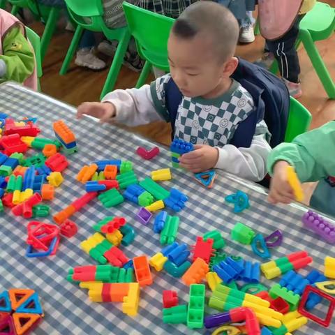 龙语宝贝幼儿园🏠小一班👨‍👩‍👧‍👦第二周美篇分享🥰🥰