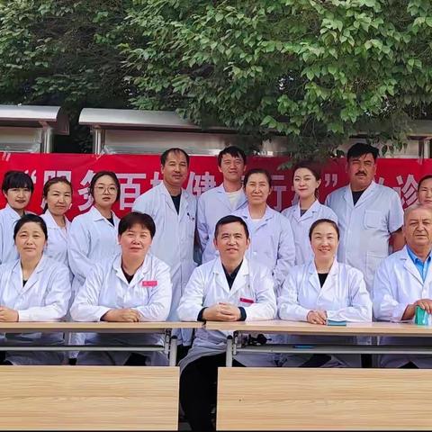 64团医院下连开展“服务百姓健康行动”义诊活动