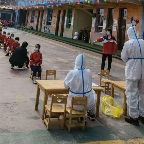 土门镇卫生院核酸检测走进幼儿园、中小学、养老院
