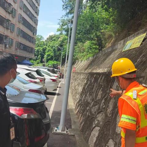 航城街道“行走一线”市容环境简报