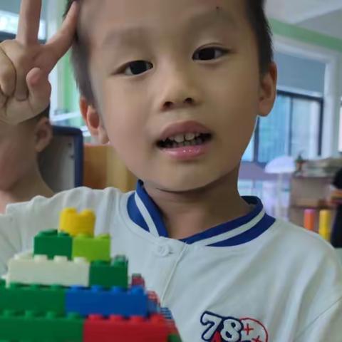 南宁市青秀区红缨幼儿园机器人第十四课——热气球