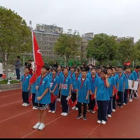 让运动挥洒汗水，让青春闪耀光芒——长沙县百熙实验学校2326班