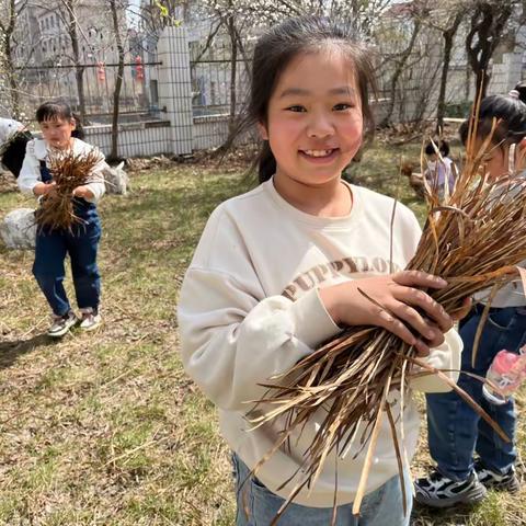 3.校园环保小使者——东辽县实验小学三年级劳动课