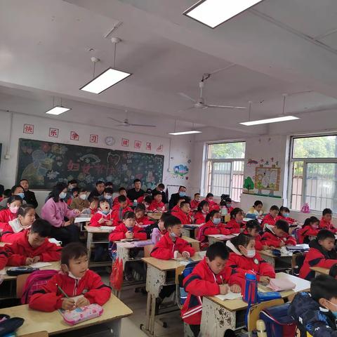 以研促教 以教促学  ——香岛小学 数学组教研周