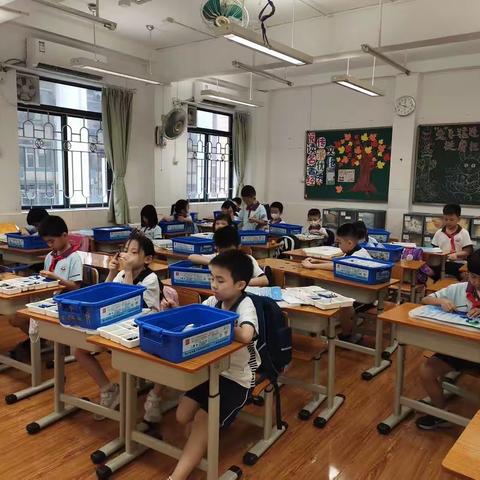 2023年6月6日环市路小学乐高机器人搭建第二十二课