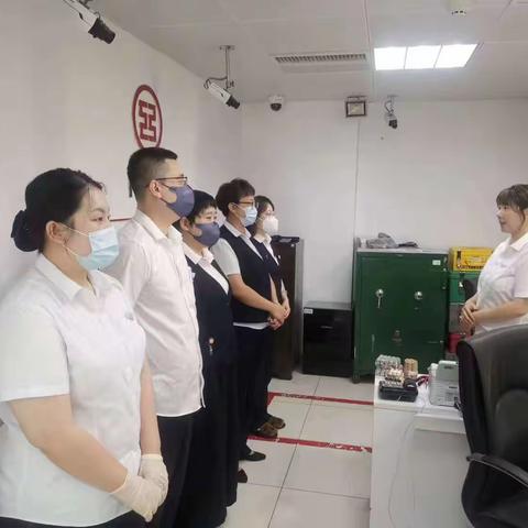 【大连好服务】金三角支行积极开展“清风行动”宣传活动