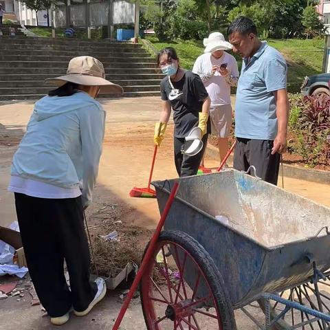 红塔中学开学前校园环境卫生全面大清扫活动简报