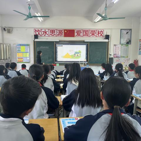 送课送温暖，教学研究同进步---柏塘中心小学六年级数学科组沙龙活动