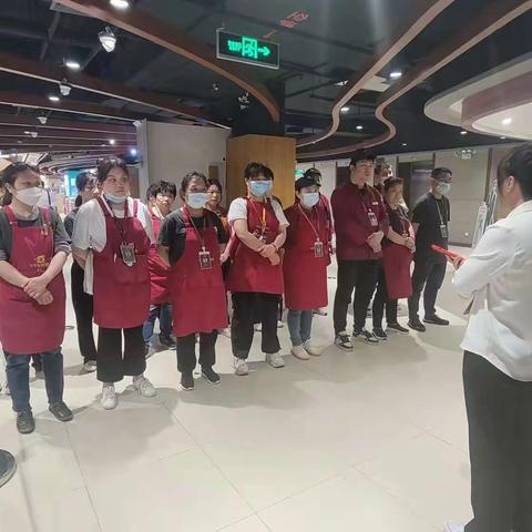 越秀店5.12五星营运美篇自查及复盘