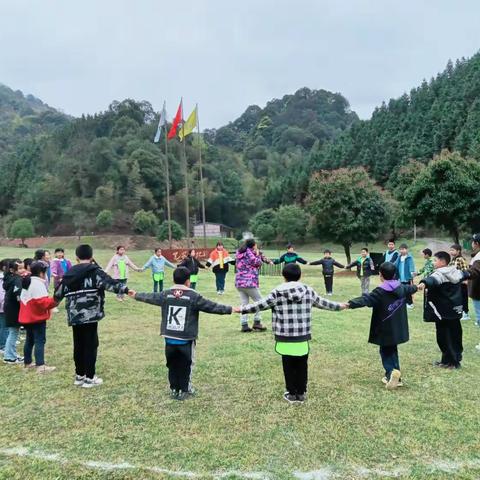 多彩巴家，快乐手工——花岩溪小学&巴家营地户外拓展活动