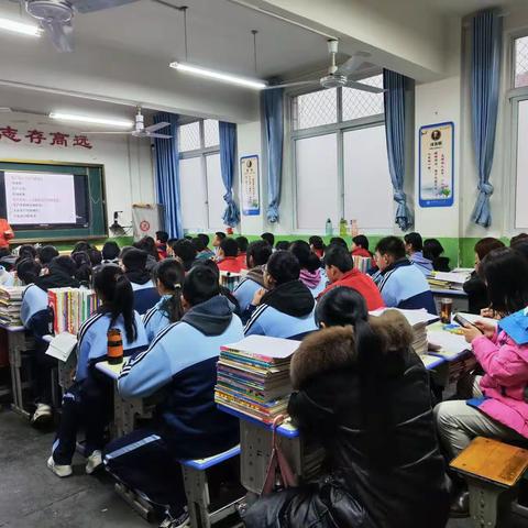 学习教学新模式，掌握教学新方法。——记历史组听评课活动