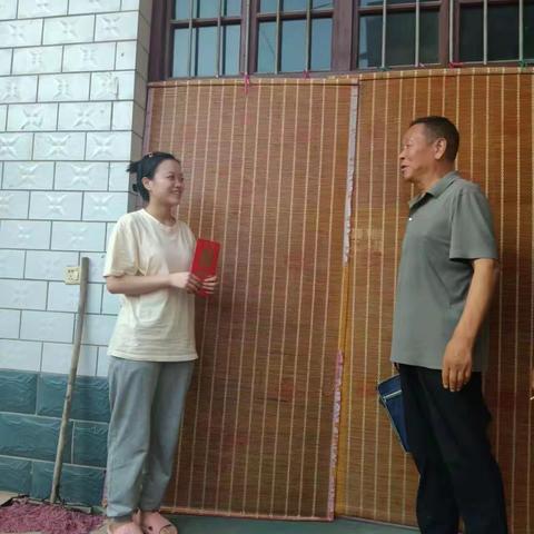 张二庄镇北英封村：心系学子，爱照民心