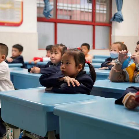 以棋启智，助力双减-龙首村小学国际象棋课堂掠影