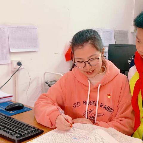 【党员教师故事】漫撒丹心，绽放芳华——记临塘学校扶钰涵教育故事