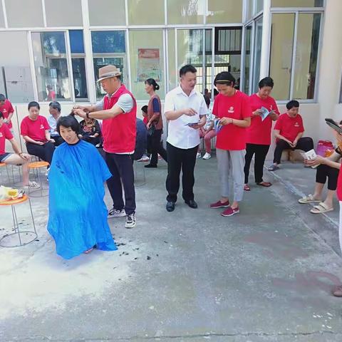 关心关爱残疾人 反诈宣传暖人心——白龙桥镇开展反诈骗宣传活动