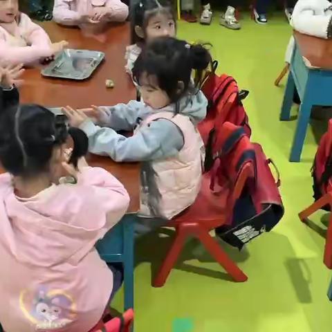 一休幼儿园大班柴兴泽小朋友精彩瞬间