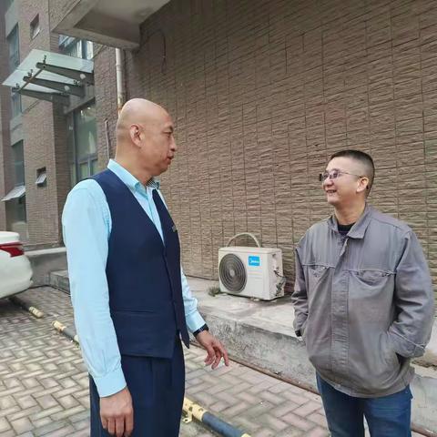 “大叔”不服输——记新华西支局长王涌的“平凡”事迹