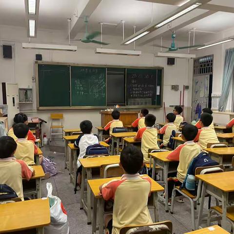 【周五】2023年秋学期长岗小学篮球课程期末总结