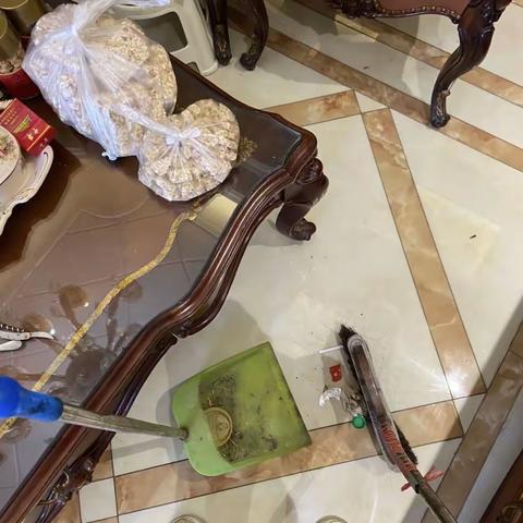 英教2202徐应楠 俯身劳动创建 享受美好生活