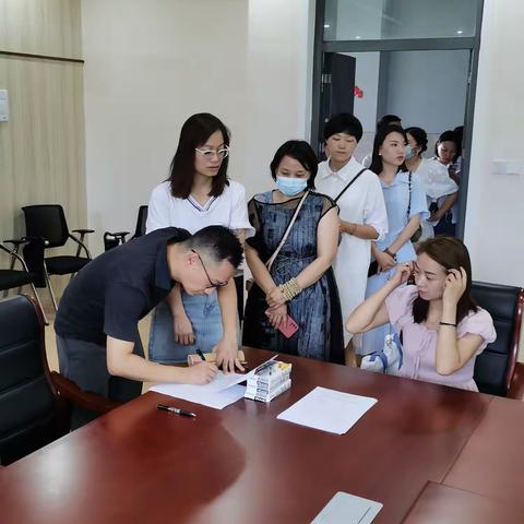 “食”在校园，“味”爱携手