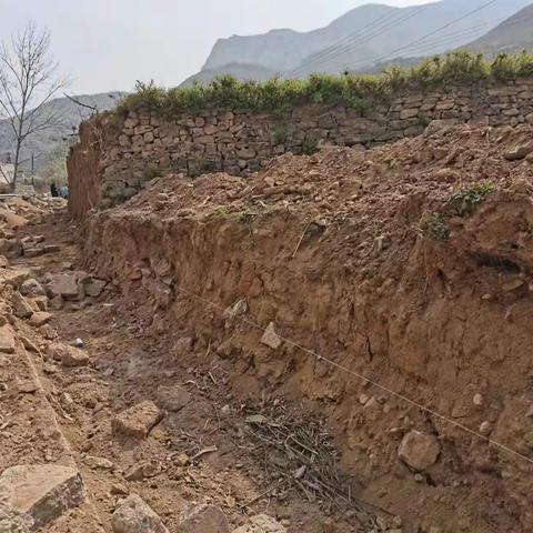 井陉县孙庄乡东白花村完善乡村道路建设