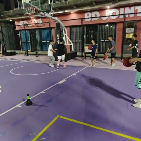 篮途篮球 23年春季篮球班周六19：00