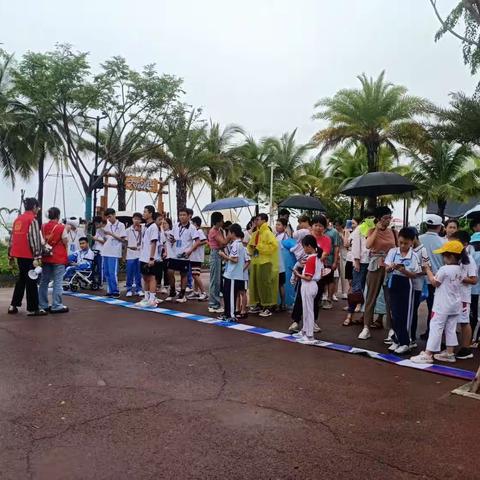 记海口市琼山府城中学参加第十四届“北斗杯”全国青少年空天科技体验与创新大赛海南赛区选拔赛