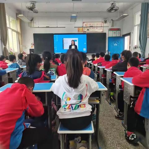 重庆第二师范学院全科教师（定向黔江）民族小学分队助教小结