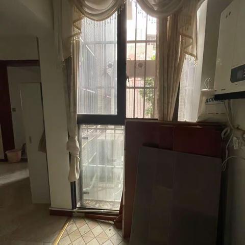 🌟百坡附近 万景金色佳园 产权74 2/2/1 精装 报价43.8万 🔑6146