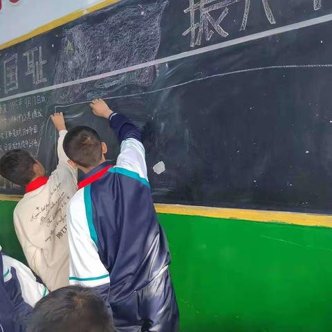 拦隆口中学七（3）班主题班会“消防安全”