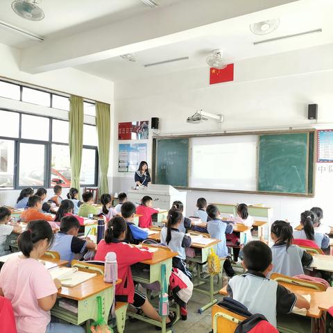 “学无止尽 师生共进”——记茂南区羊角镇新东小学语文教研活动