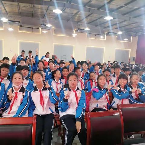 枫林路中学·七年十班建队仪式