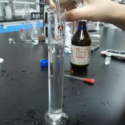 溶液的配制和稀释