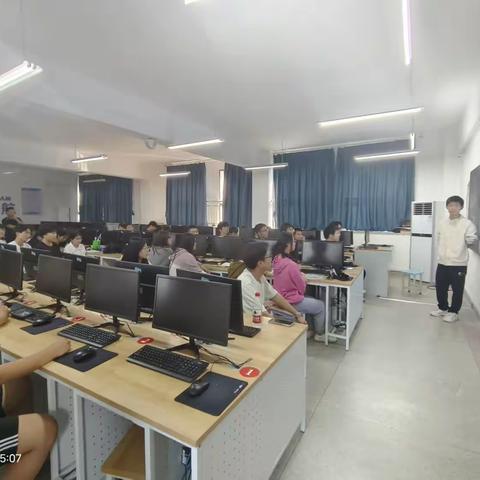 崇尚科学，创新引领