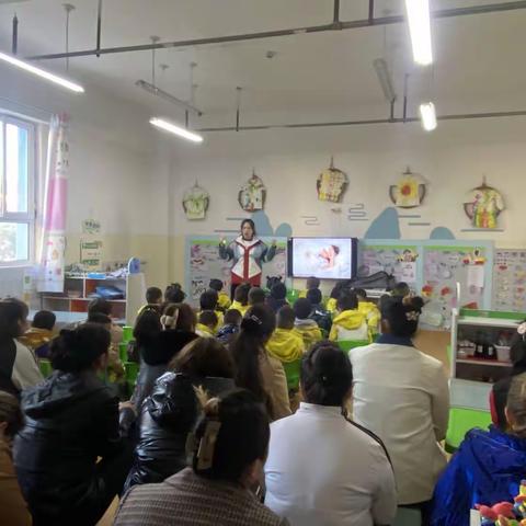 静待花开，见证成长----浩罕乡中心幼儿园大三班家长开放日活动