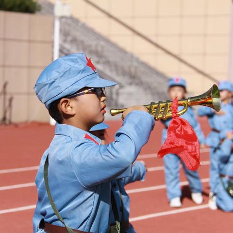 祖国母亲，您历经茫茫五千年，悠久的历史滋润着我们二十一世纪的青少年。愿您繁荣富强。