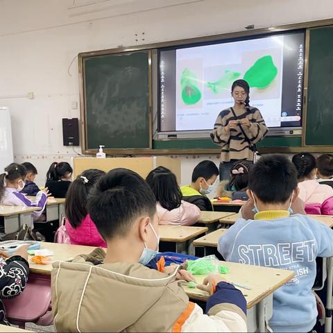 小小饺子香   浓浓冬至情---育才小学一年级劳动课程“我会包饺子”