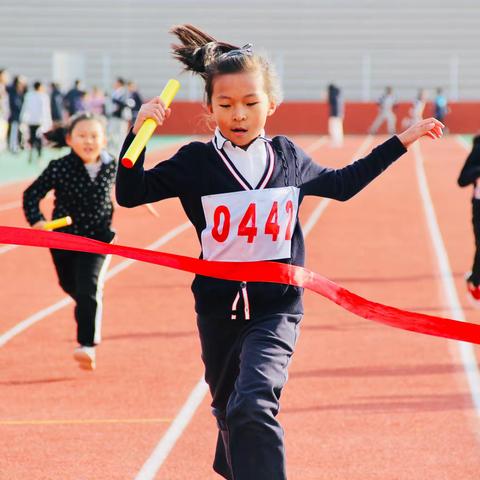 那一刻，孩子们懂得了拼搏！——文华小学二·七班运动会纪实