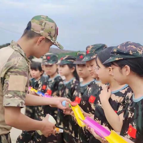 🇨🇳少年军校开课啦！！主办单位：鲁山县中小学生综合实践教育基地