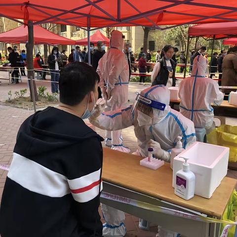【抗击疫情，你我同行】常庄社区迅速行动！全员核酸！